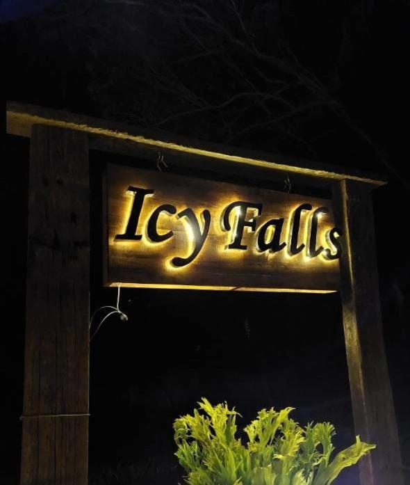 Icy Falls - Ohiya Exterior photo